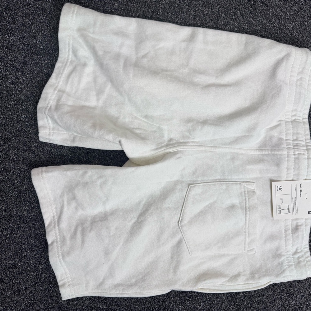 Goodfellow Men’s knit shorts - Picture 2 of 2
